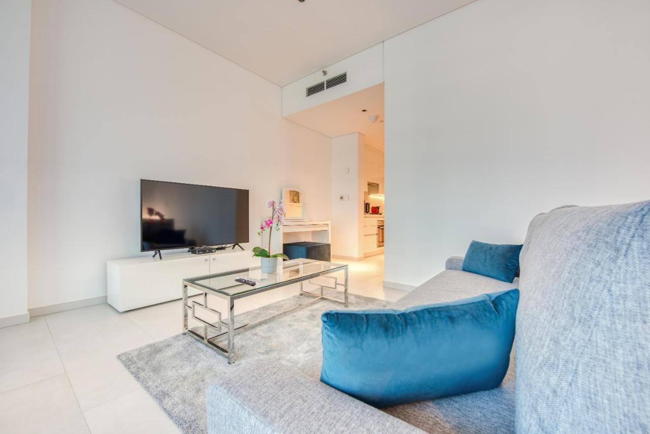 Maison Privee - Luxury, Spacious, Modern Near Burj Khalifa And Dubai Canal Ngoại thất bức ảnh