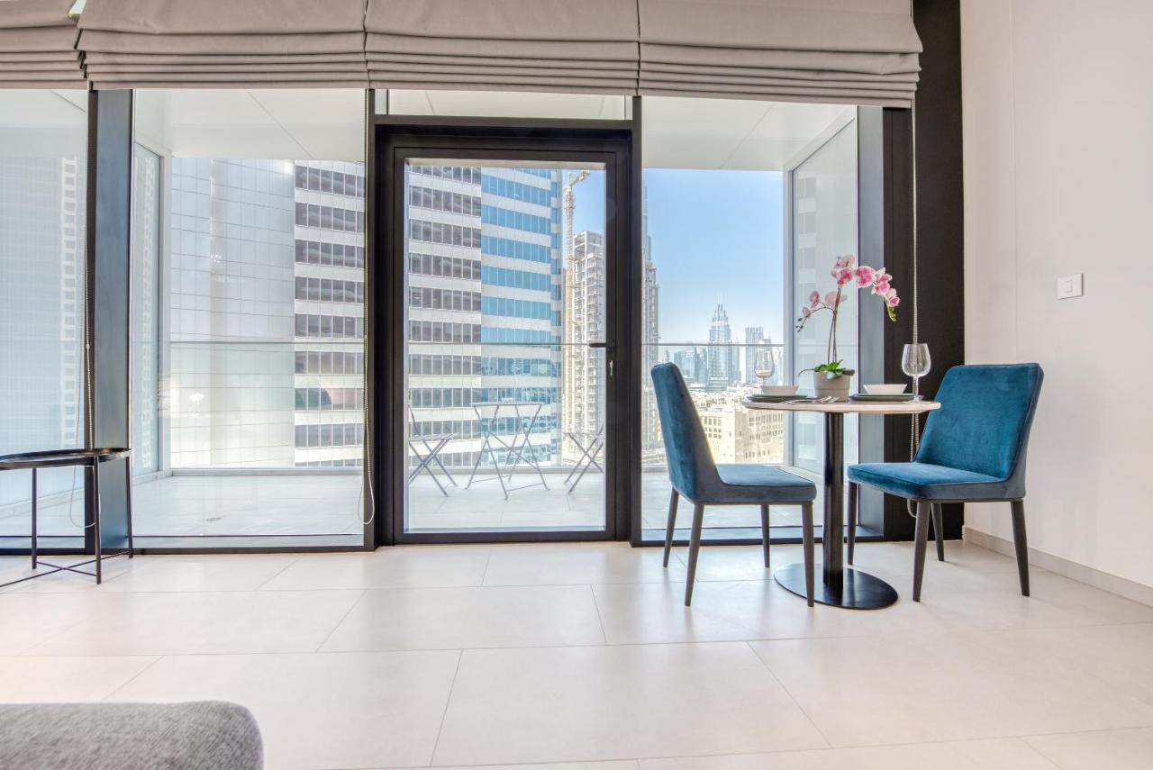 Maison Privee - Luxury, Spacious, Modern Near Burj Khalifa And Dubai Canal Ngoại thất bức ảnh