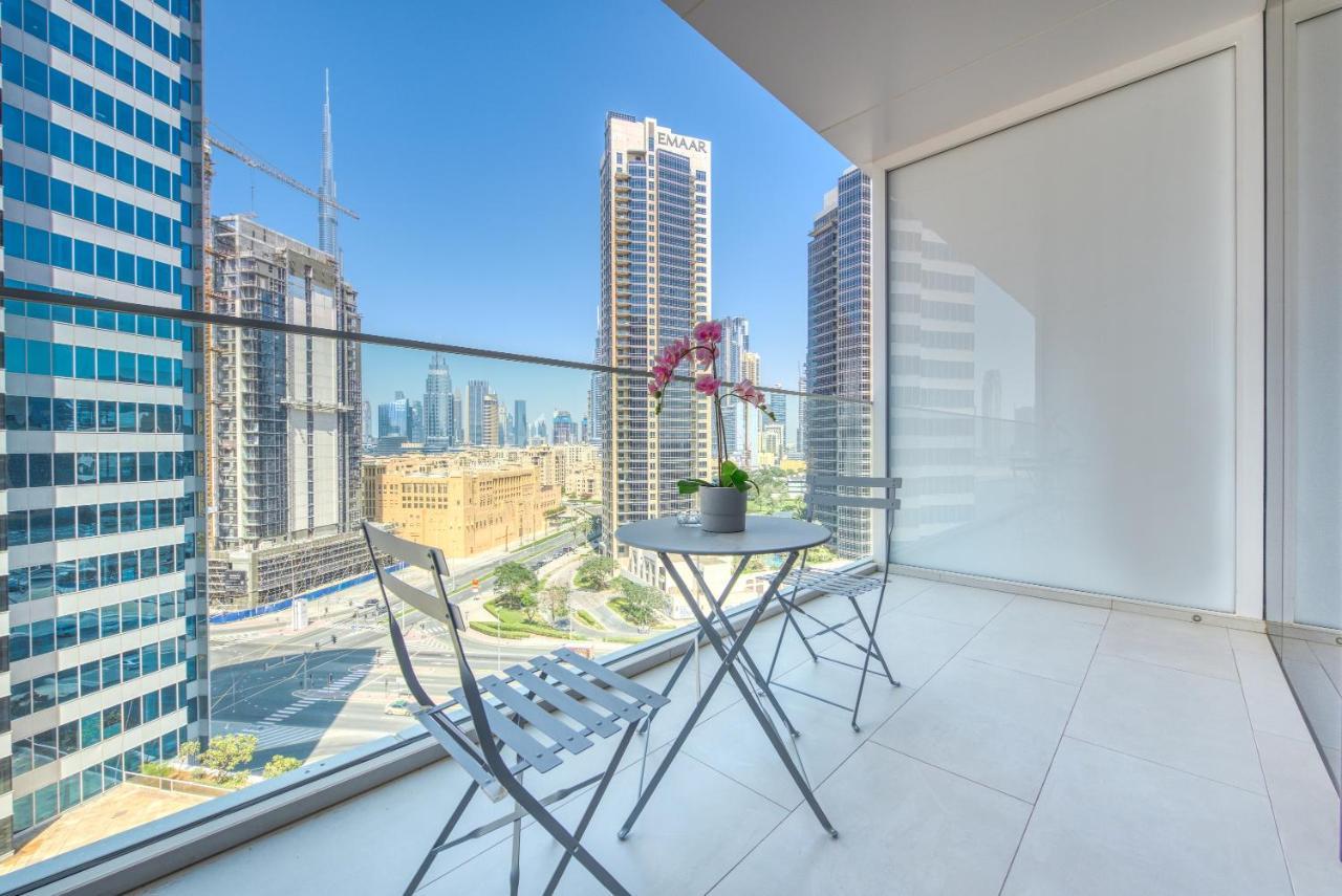 Maison Privee - Luxury, Spacious, Modern Near Burj Khalifa And Dubai Canal Ngoại thất bức ảnh