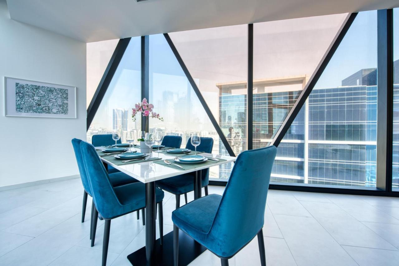 Maison Privee - Luxury, Spacious, Modern Near Burj Khalifa And Dubai Canal Ngoại thất bức ảnh