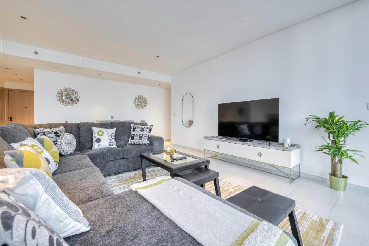 Maison Privee - Luxury, Spacious, Modern Near Burj Khalifa And Dubai Canal Ngoại thất bức ảnh