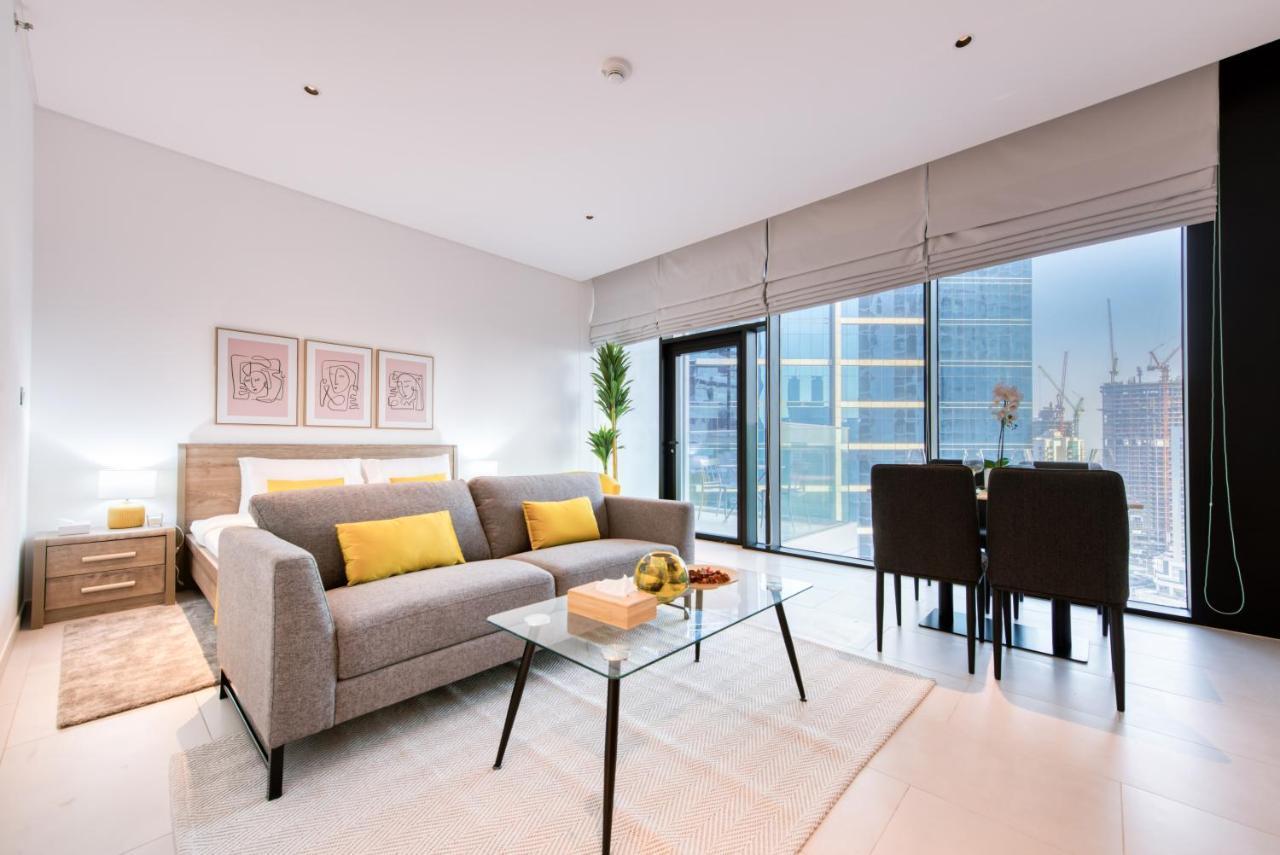 Maison Privee - Luxury, Spacious, Modern Near Burj Khalifa And Dubai Canal Ngoại thất bức ảnh