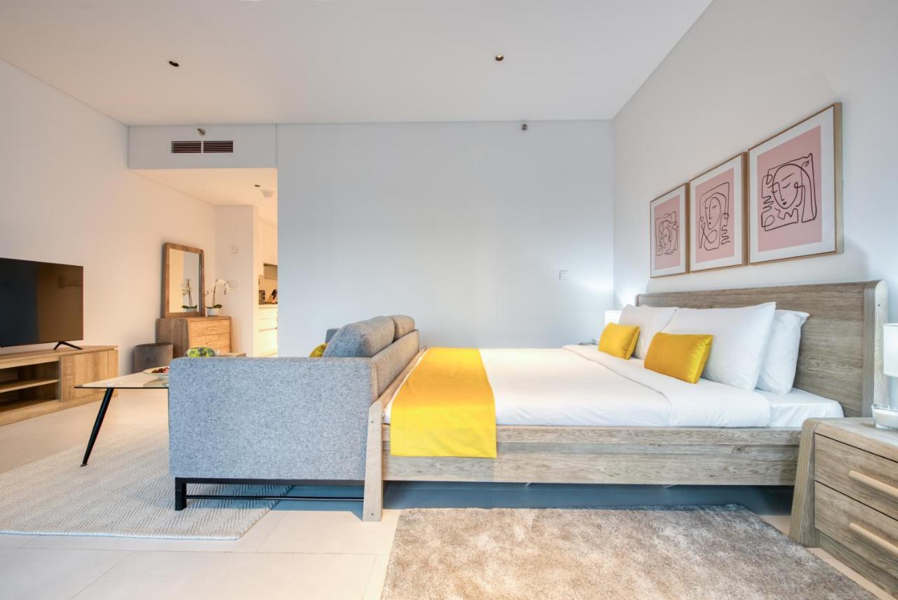 Maison Privee - Luxury, Spacious, Modern Near Burj Khalifa And Dubai Canal Ngoại thất bức ảnh