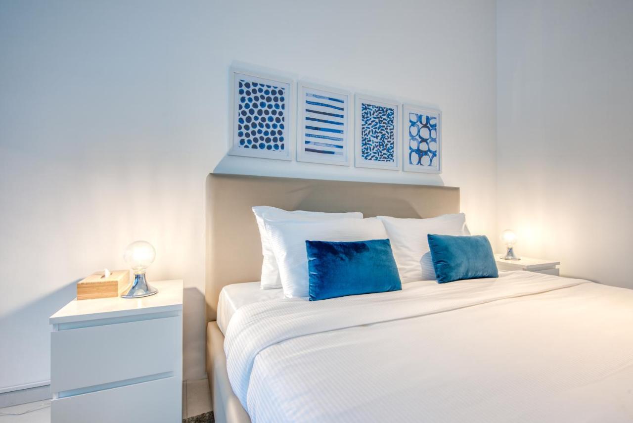 Maison Privee - Luxury, Spacious, Modern Near Burj Khalifa And Dubai Canal Ngoại thất bức ảnh