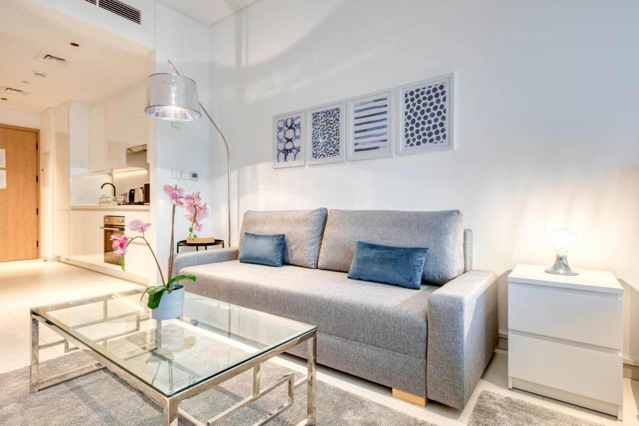 Maison Privee - Luxury, Spacious, Modern Near Burj Khalifa And Dubai Canal Ngoại thất bức ảnh